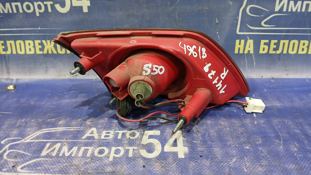 Вставка багажника правая INFINITI FX35 2002-2008