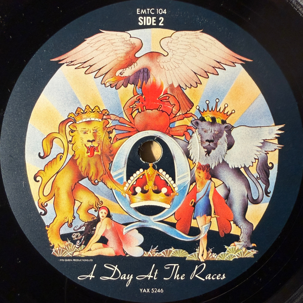 Queen - A Day At The Races (Англия 1976г.)