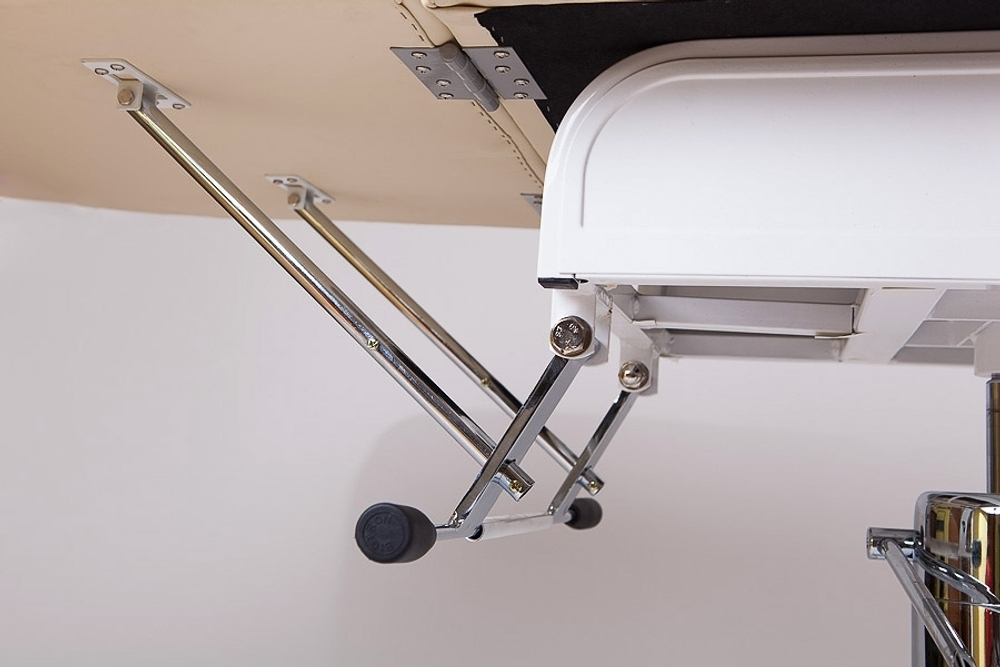 SD-3668 - Косметологическое кресло