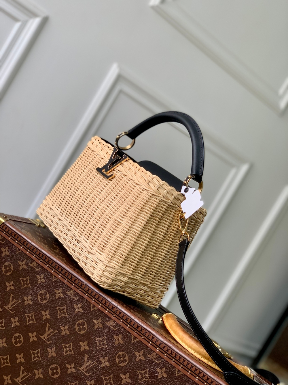 Louis Vuitton Capucines BB