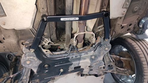 Распорка передняя нижняя Omoda C5 (ПОД ЗАКАЗ)