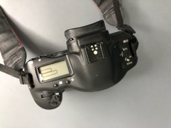 Canon EOS-1D Mark II
