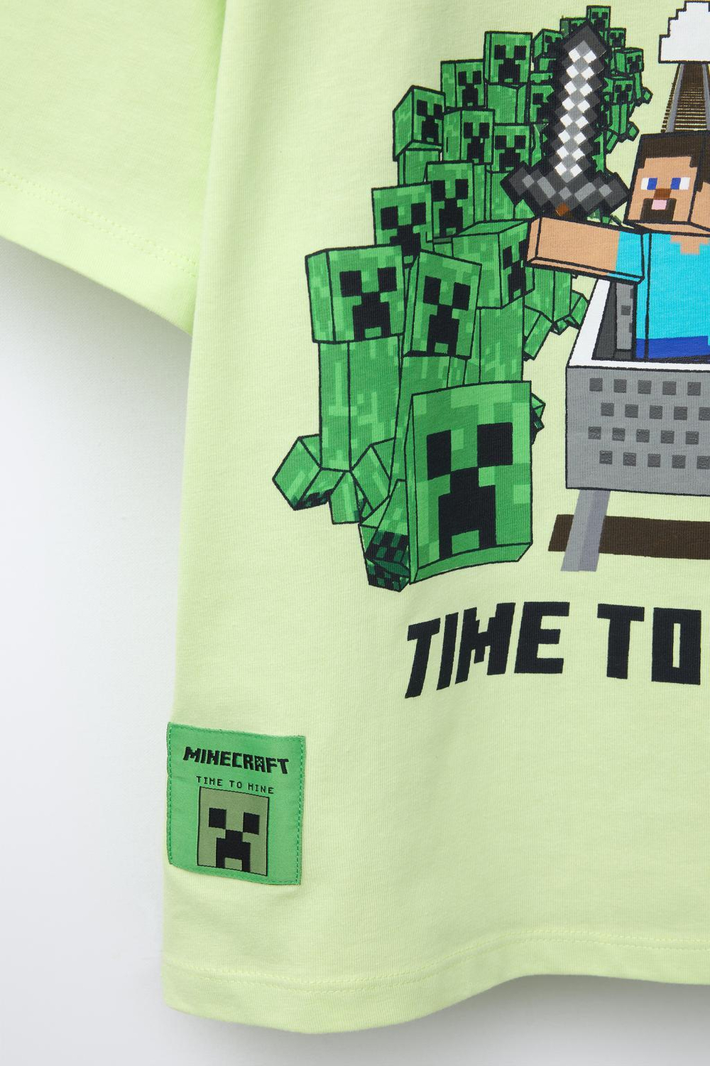 6-14 лет/Пижама с футболкой и шортами-бермудами minecraft © mojang ab. ™