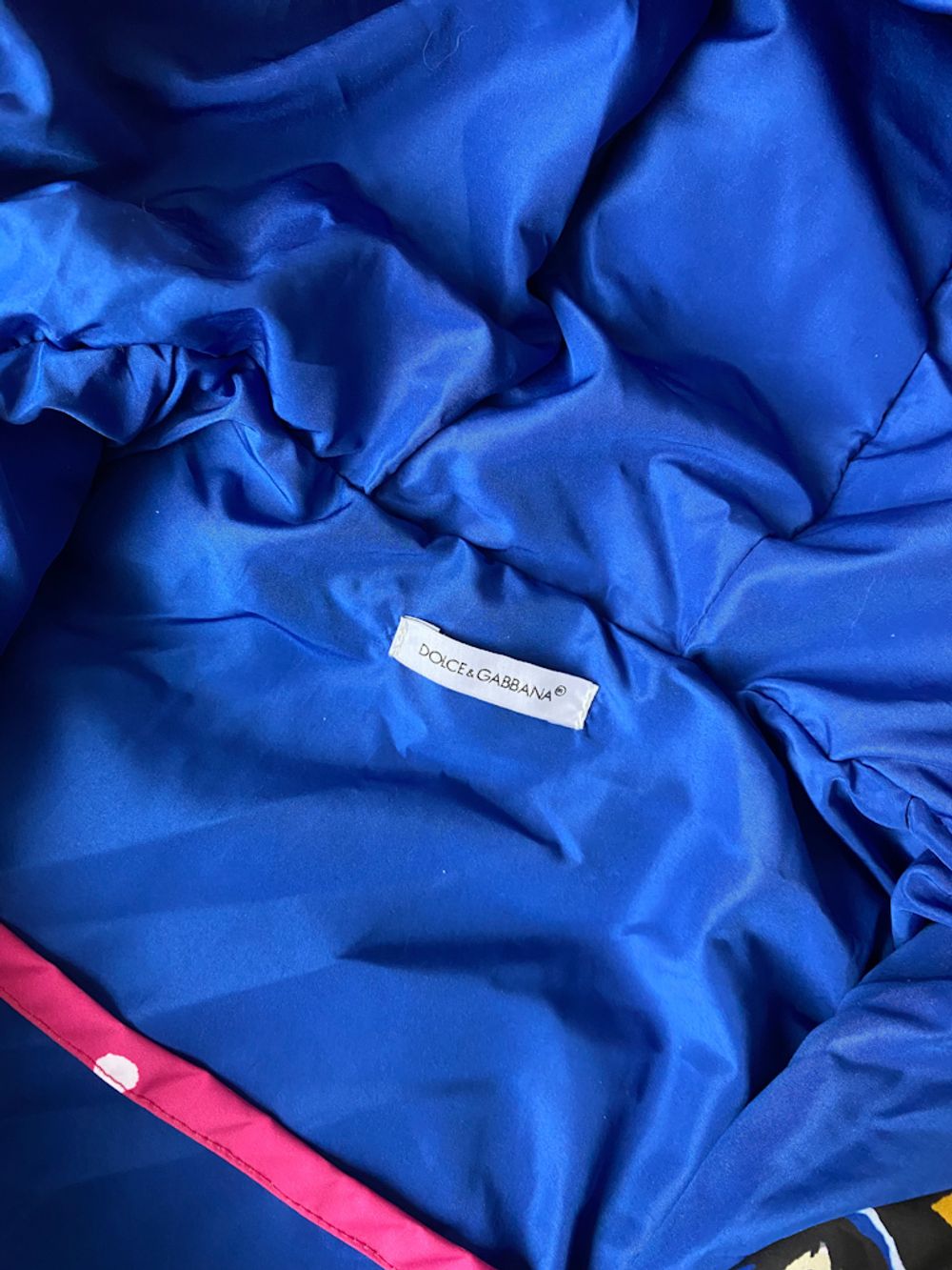 Новый пуховый комбинезон Dolce&Gabbana, 68