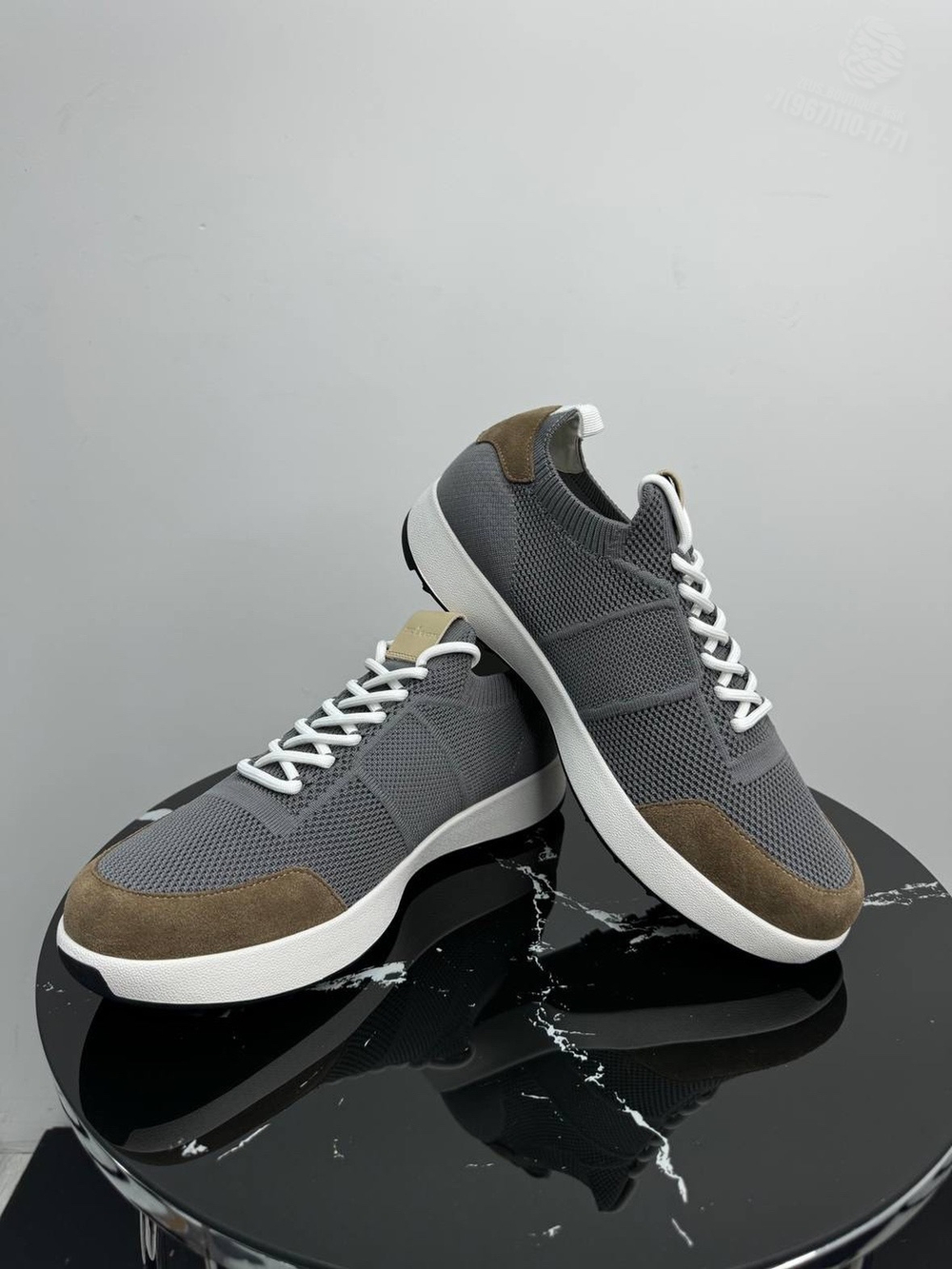 Кроссовки Kiton