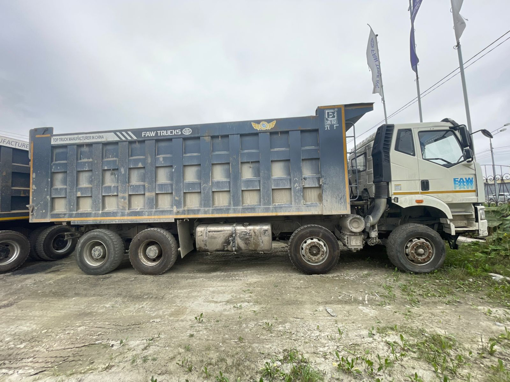 FAW J6 8x4 Самосвал СА3310Р66K24T4E5 (Дизельный, 11,1 л, 420 л.с., МТ)