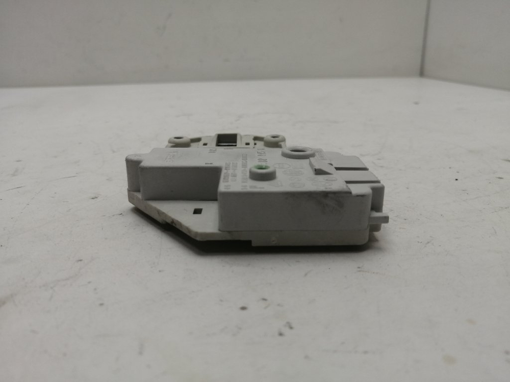 FCS800S кт97 Блокировка люка для стиральной машины Zanussi FCS 800 S б/у
