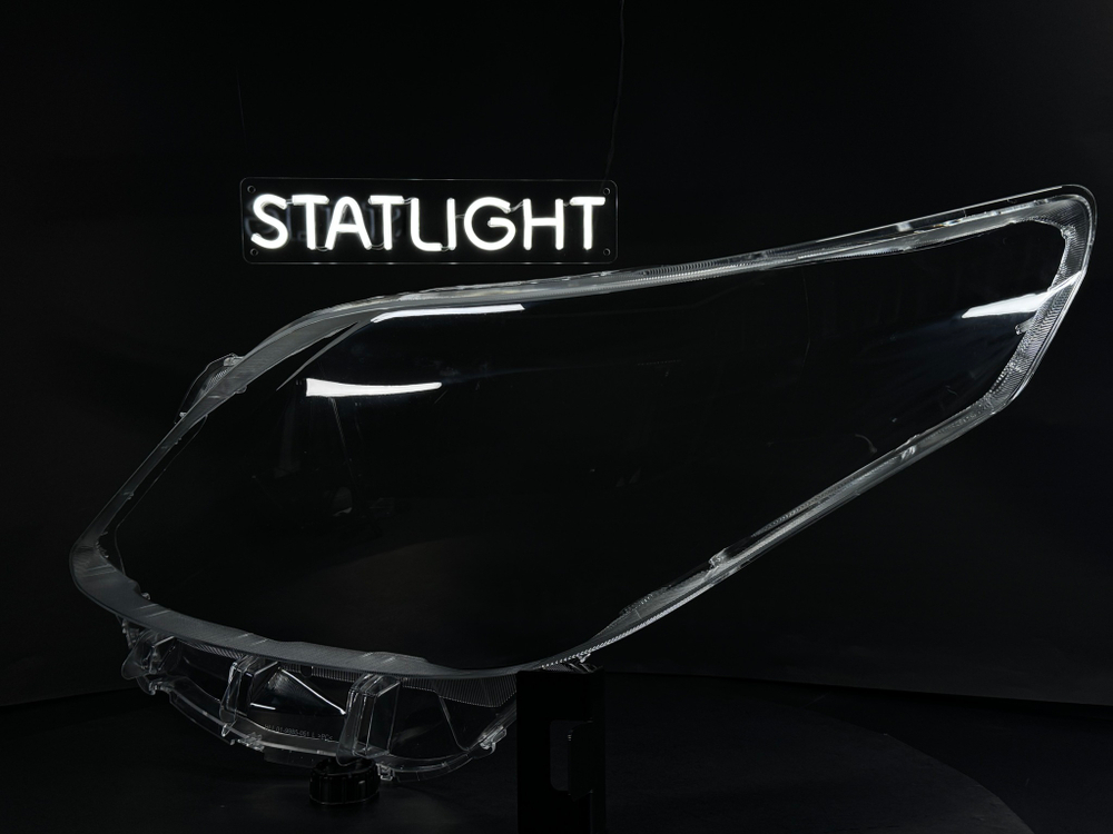 Левое стекло фары Toyota Alphard 2 2008-2014