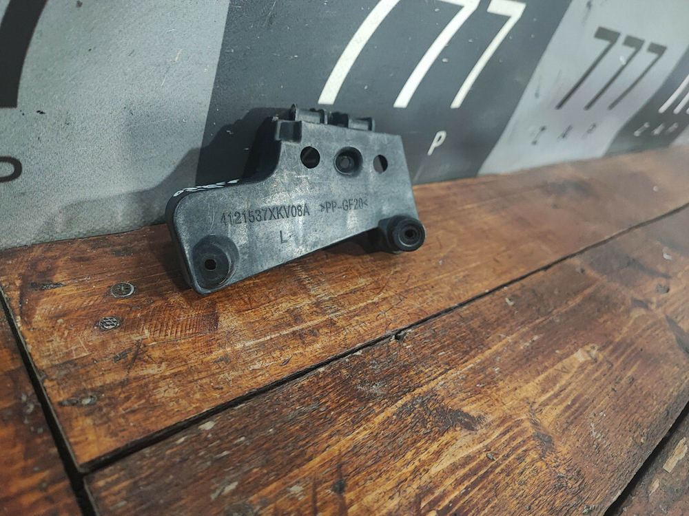 Кронштейн фары левой Haval H9 1  Б/У Оригинал 4121537XKV08A