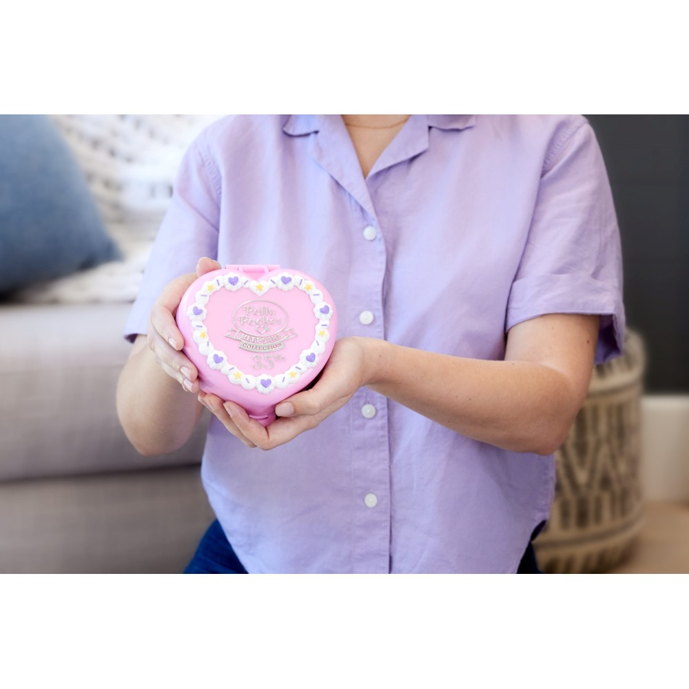 Polly Pocket - Памятный штампик Компактный набор + 2 куколки + аксессуары HWP20
