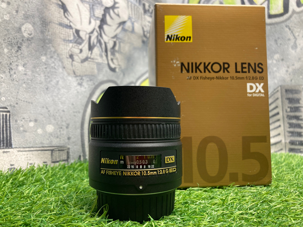 Nikon 10.5mm 2.8G ED DX Fisheye-Nikkor