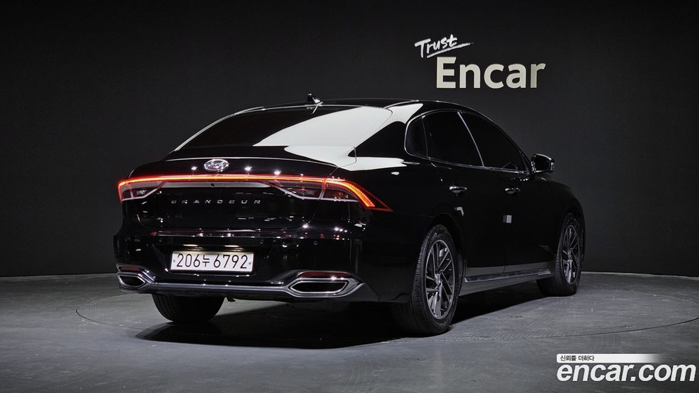 Hyundai The New Grandeur (Azera) IG 2.5 (01.2020)