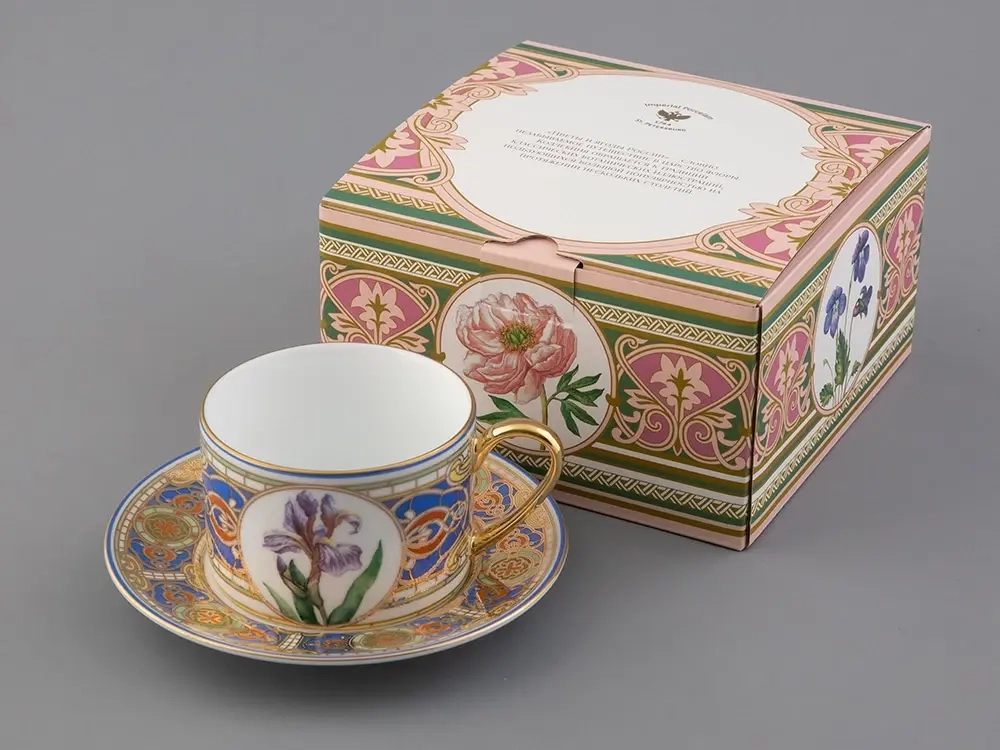 Подарочный набор чашка с блюдцем 250 мл, форма Соло, рисунок Нежный Ирис, арт. 81.32657.00.1