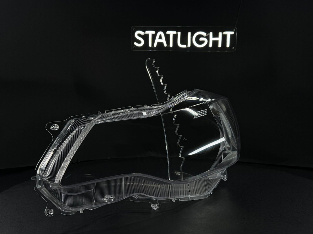 Левое стекло фары Subaru XV GP impreza 2011-2017