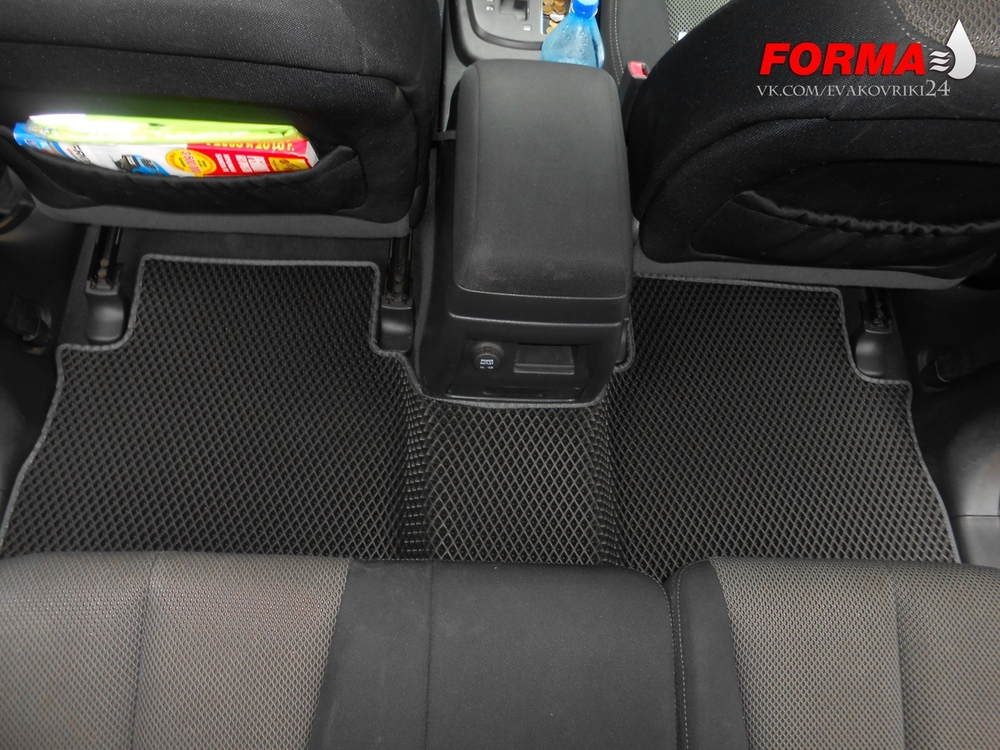 Hyundai Santa Fe 2 поколение CM (01.2006 - 08.2012) 7 мест