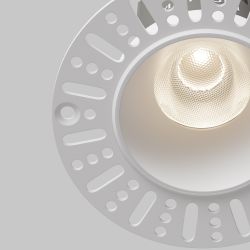 Встраиваемый светильник Maytoni   DL124-10W-4K-TRS-W