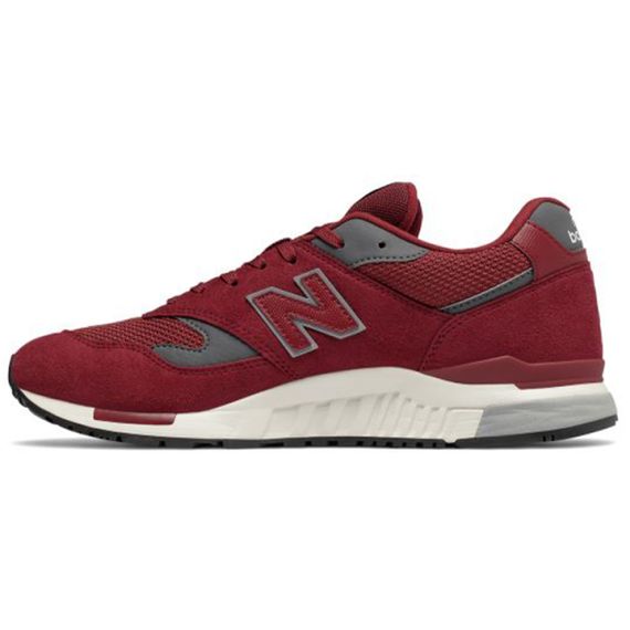 New Balance NB 840