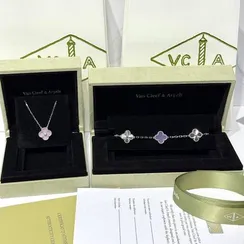 Подвеска Van Cleef & Arpels Alhambra
