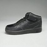 Nike Air Force Mid • Total Black
