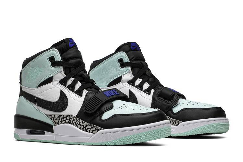 Кроссовки Jordan Legacy 312 Utilizes The Familiar Igloo From Art Basel