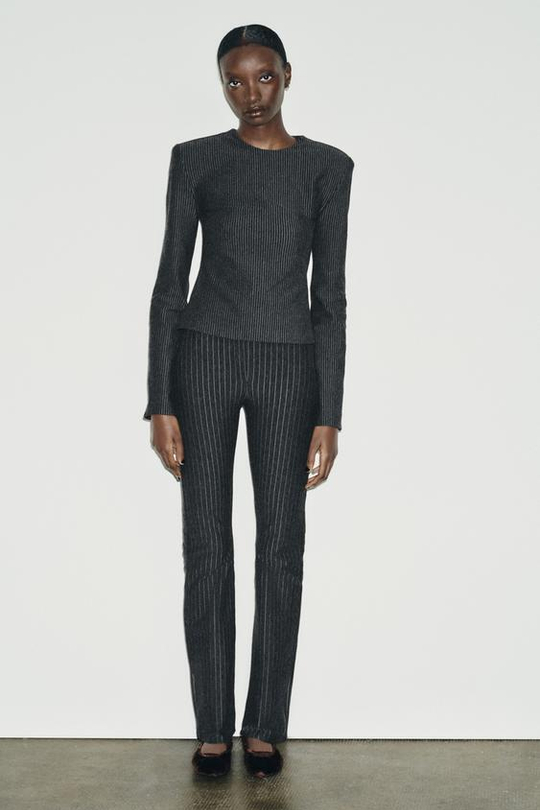 ZARA БРЮКИ FLARED В ТОНКУЮ ПОЛОСКУ, ПОЛОСКИ