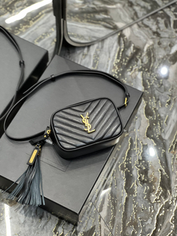 Saint Laurent Lou Belt Bag