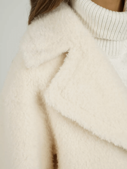 Шуба чебурашка женская из овечьей шерсти тедди, жемчужная, SilverFox