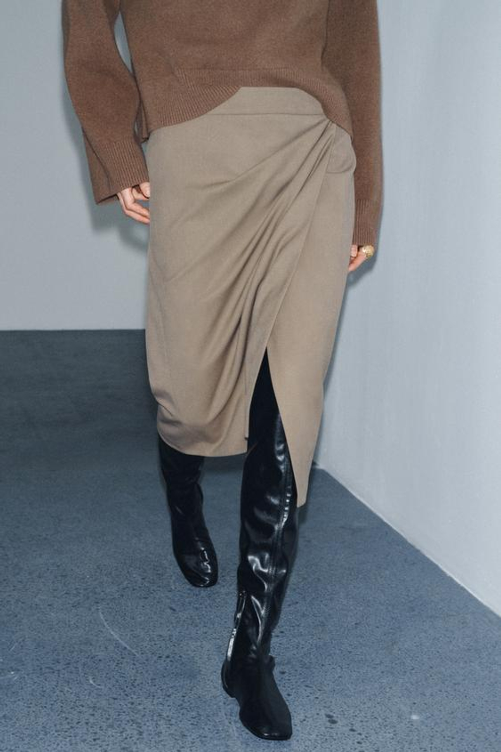 ZARA СТРУЯЩАЯСЯ ЮБКА-ПАРЕО — ZW COLLECTION, СЕРО-КОРИЧНЕВЫЙ