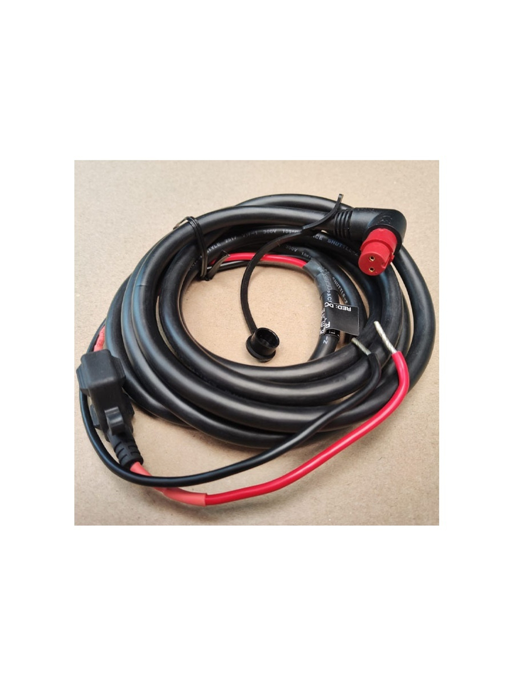 Кабель питания угловой 2 метра Garmin LiveScope, GPSMAP 6xxx / 7xxx / 8xxx (010-11425-04)