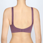 Классический бескаркасный бюстгальтер с мягкой чашкой (Размер: 90E) (Цвет: черный)