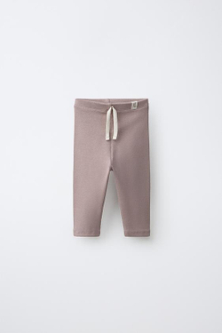 ZARA ЛЕГИНСЫ В РУБЧИК С НАШИВКОЙ, ПУДРОВО-РОЗОВЫЙ