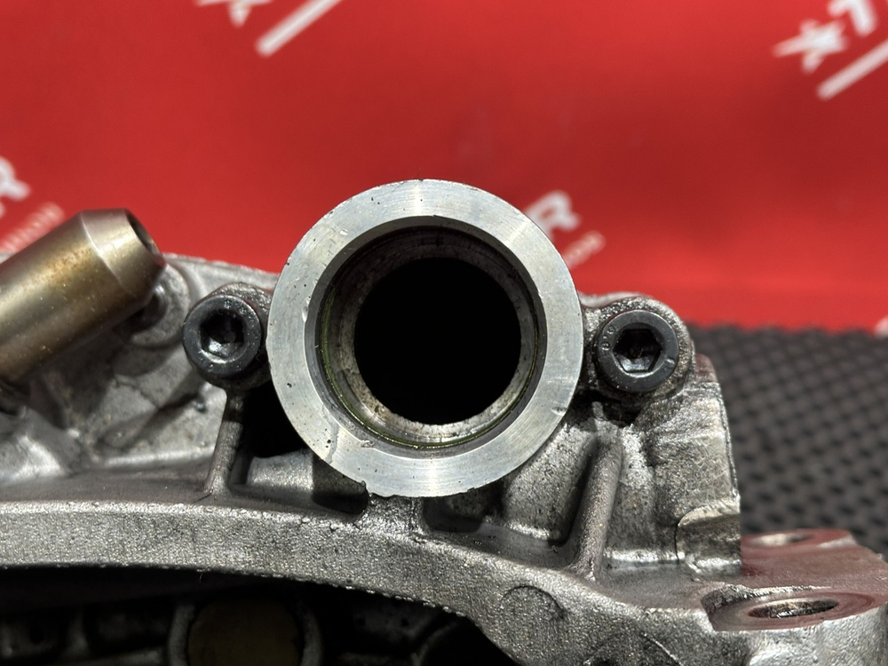 Насос масляный