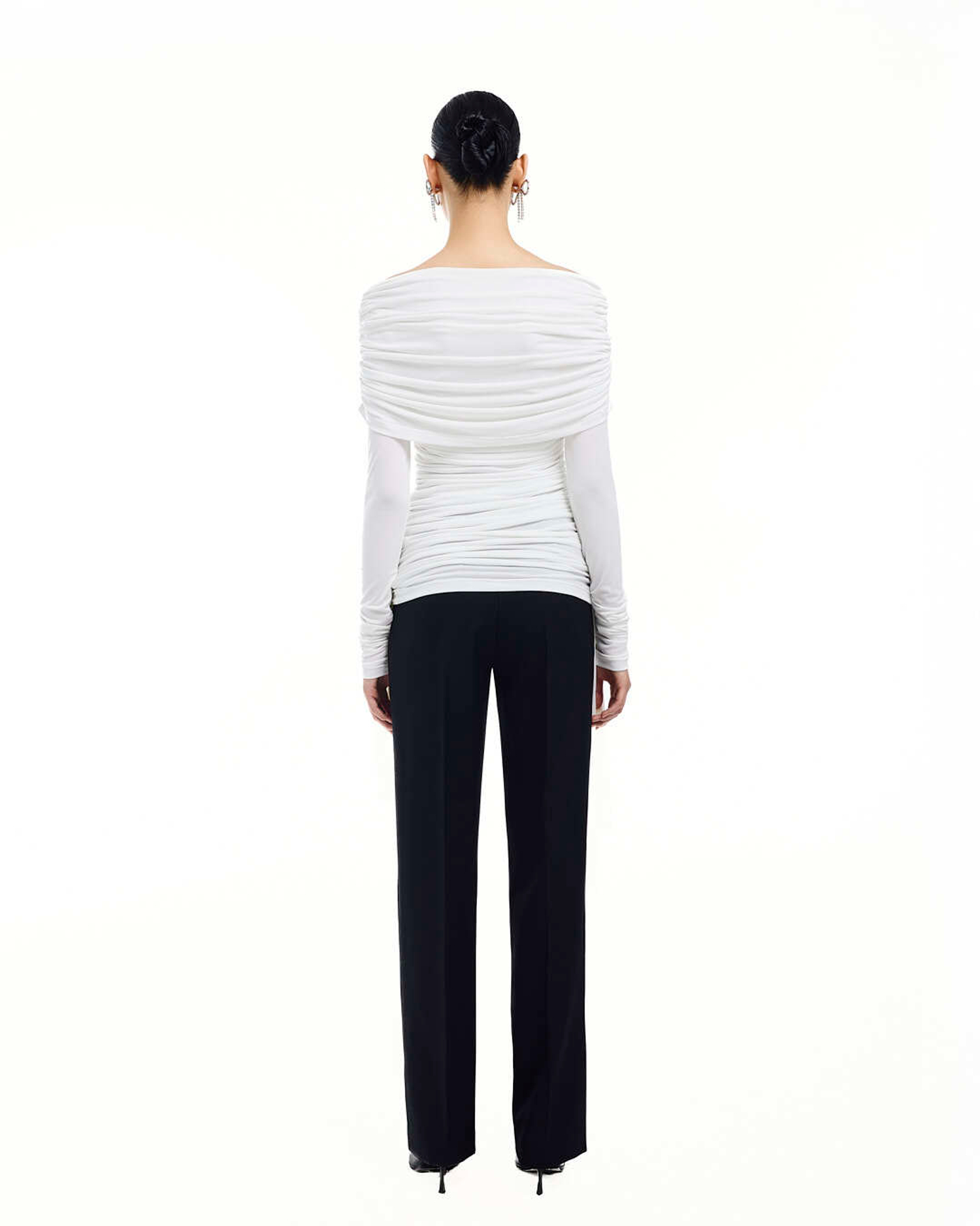 Лонгслив Lume (Люм) светлый