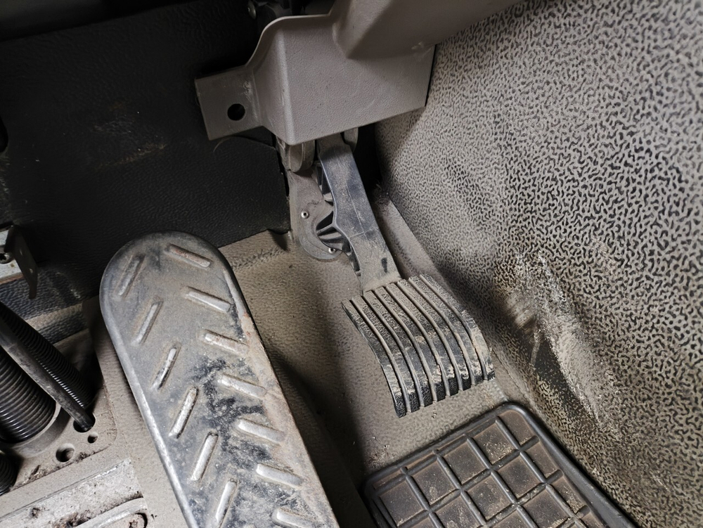 Педаль газа электронная