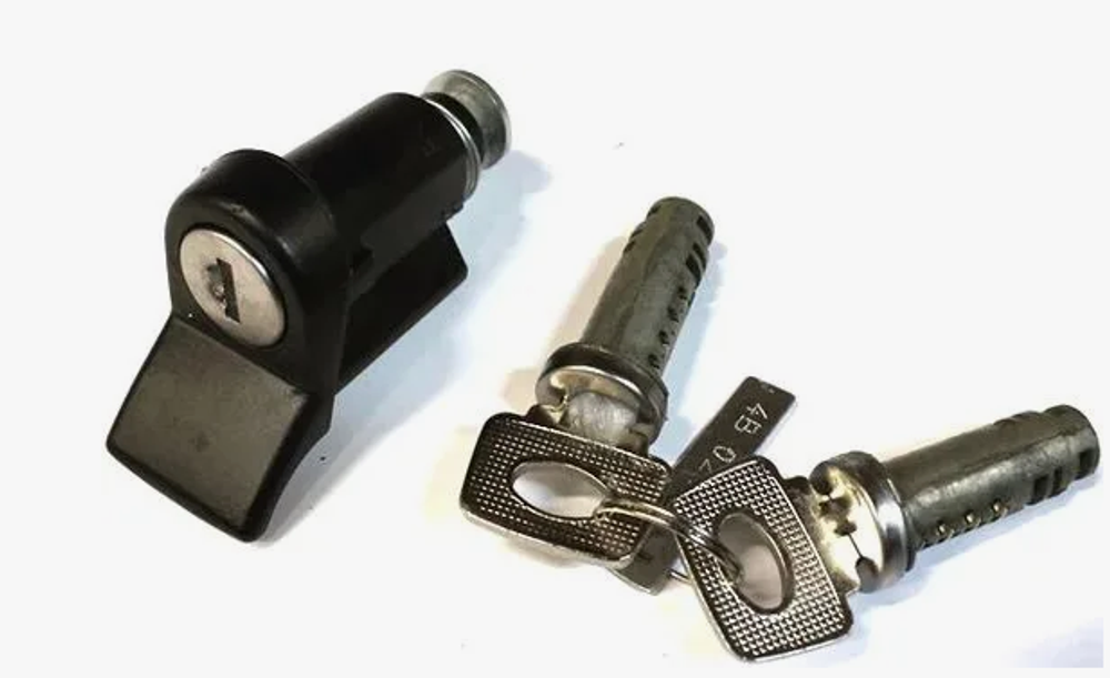 Замок багажника +личинки двери 2115 Самара черный (хром)