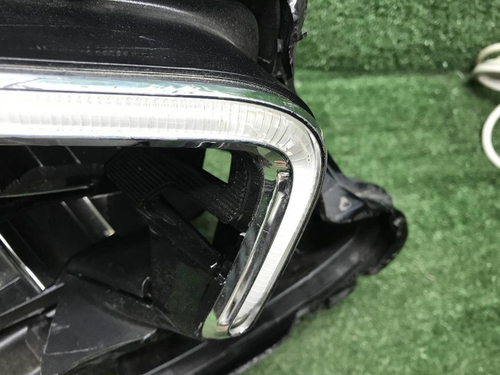 Битая Фара правая Mercedes E W213 (2020-2023) LED