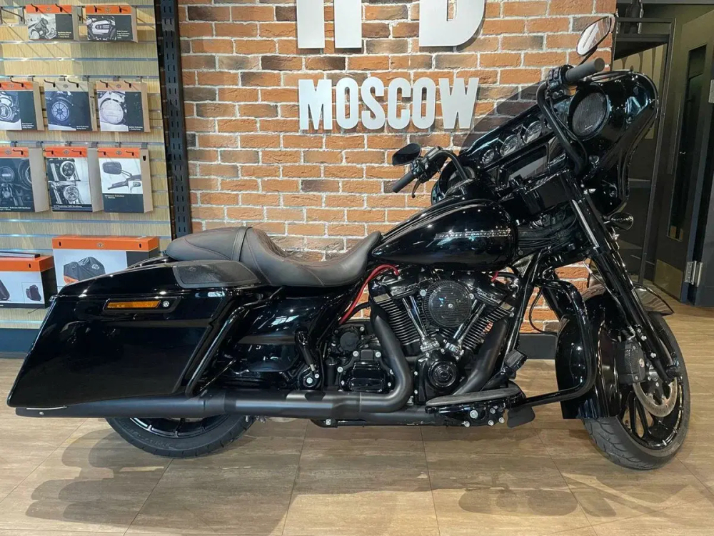 Harley-Davidson Street Glide, 2018