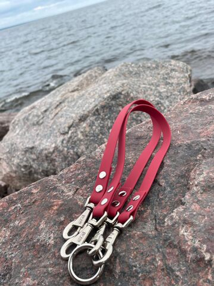 Сворка для собак из биотана водонепроницаемый, сверхпрочный 70 см , 15 мм