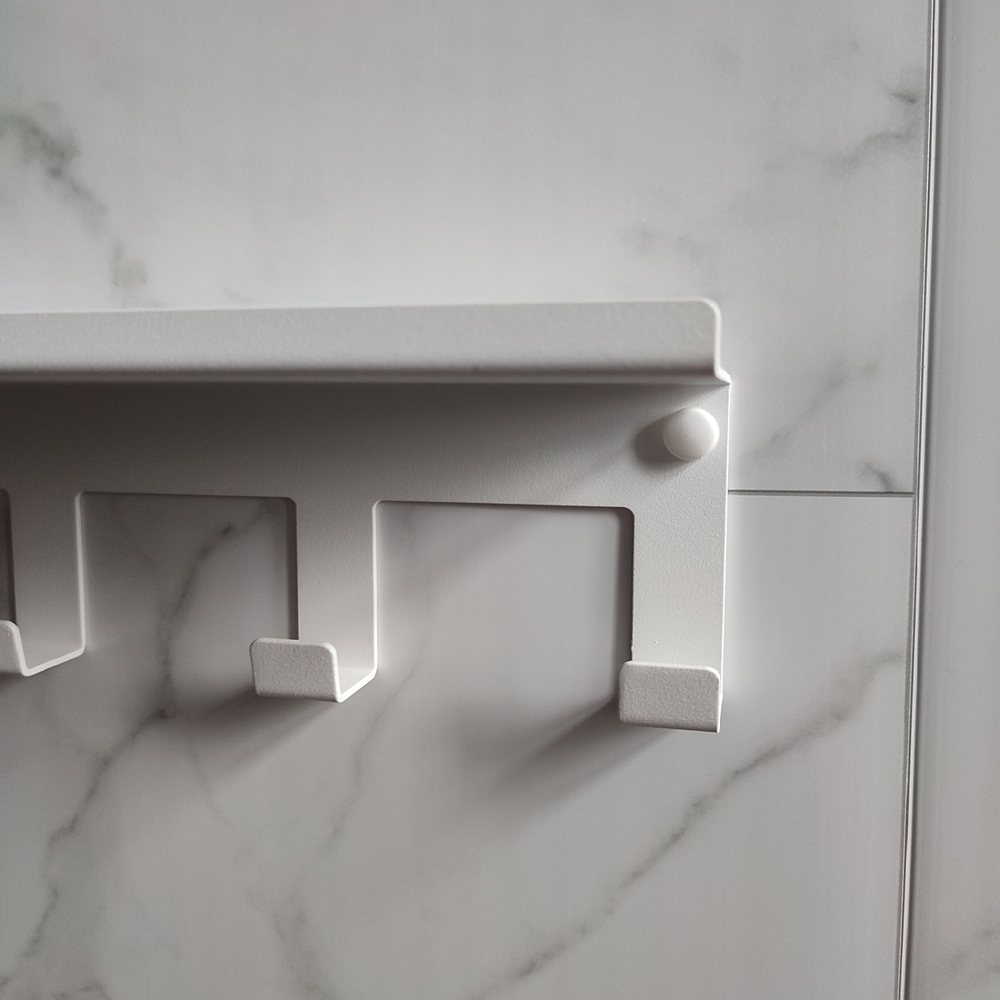 Полка настенная с крючками MetaDec Hook 30см белая