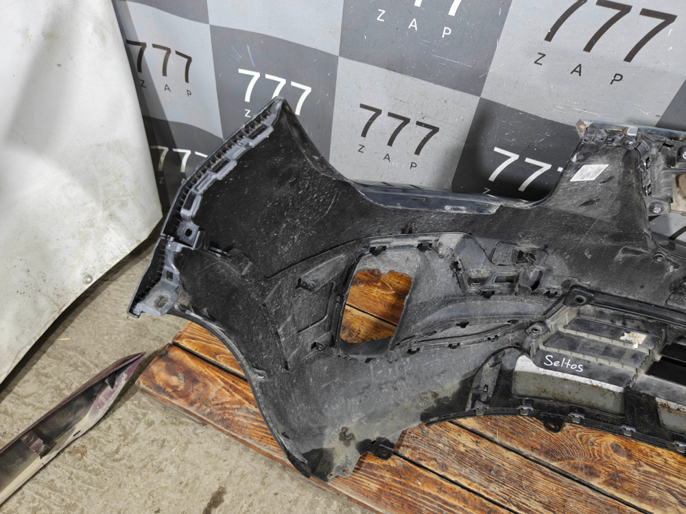 Бампер передний в сборе Kia Seltos 19-нв Б/У Оригинал 86511Q5000