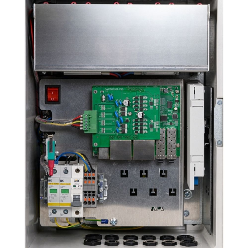 Уличный коммутатор на 8 PoE портов MM8GPOE-2SFP-UPS