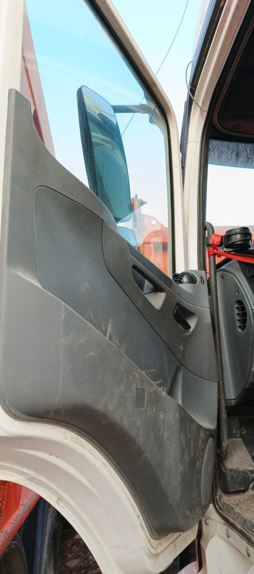КамАЗ М1840 4x2 Седельный тягач 5490-S5 (Дизельный, 12,0 л, 401 л.с., МТ)
