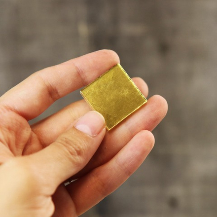 Золотая смальта 22х22 мм, 2.5 гр