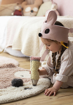 Шерстяной стираемый ковер Lorena Canals Miss Mighty Mouse 100х120 см