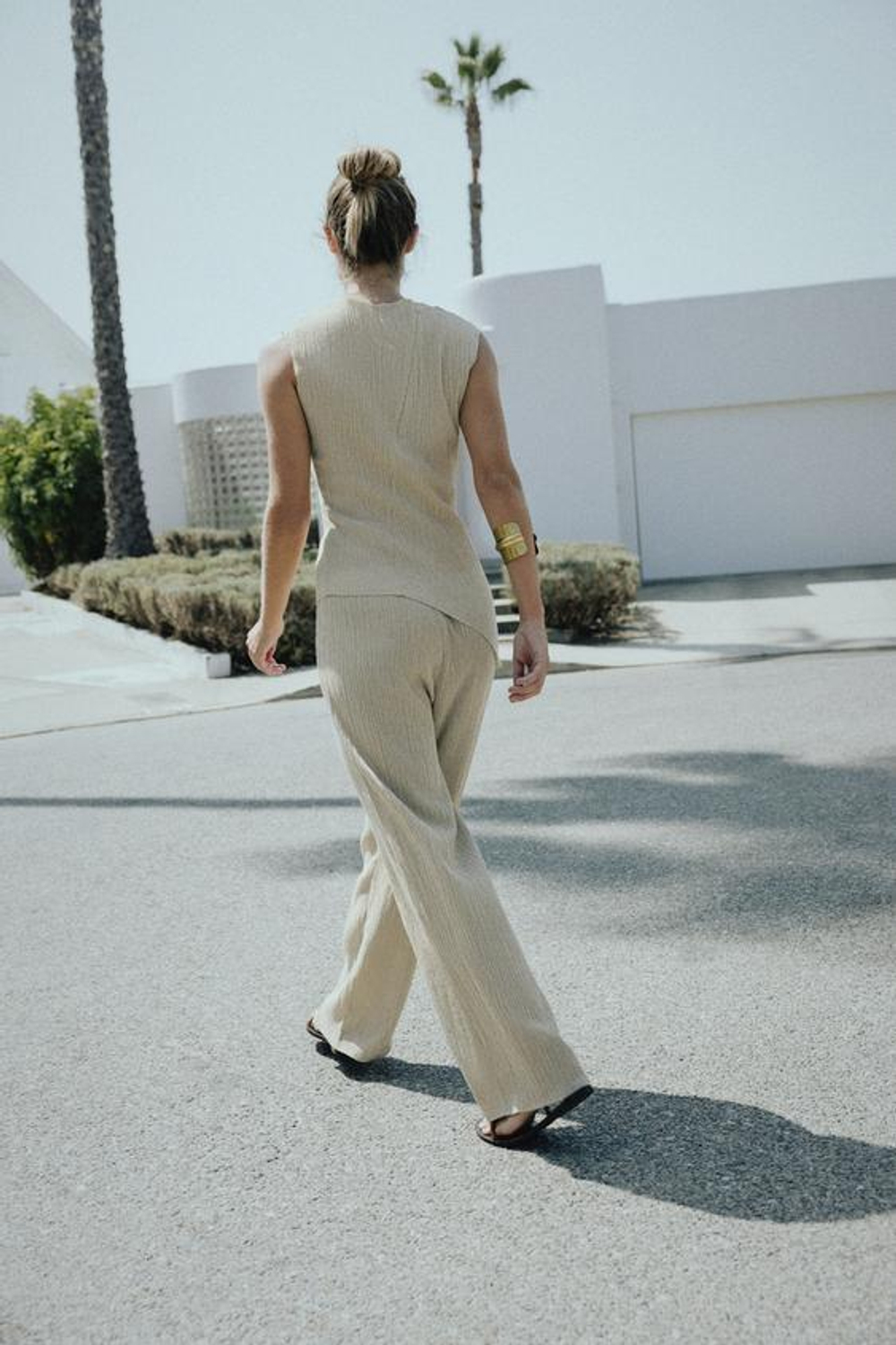 ZARA БРЮКИ BAGGY С ТЕКСТУРОЙ, СВЕТЛО-ЗЕЛЕНЫЙ