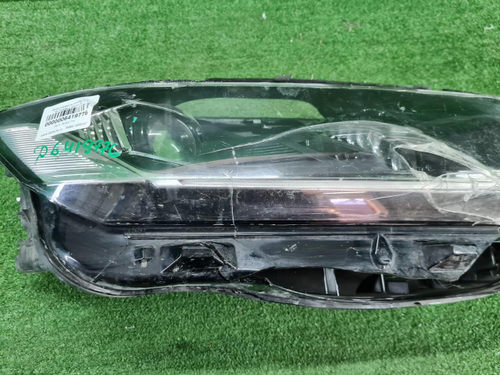 Битая Фара правая VW Touareg 3 (2018-2023) LED