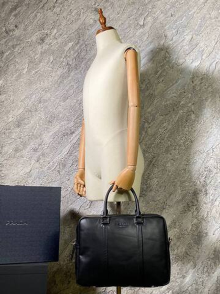 Портфель Prada