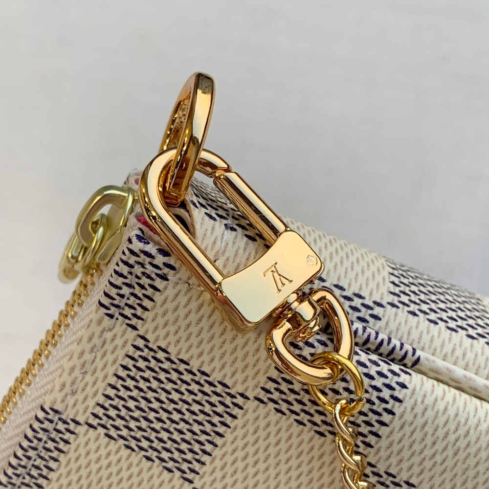 Louis Vuitton Mini Pochette Accessoires