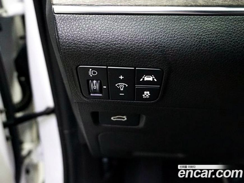 Kia K5 (Optima) 3 Generation 1.6 Turbo (04.2020)
