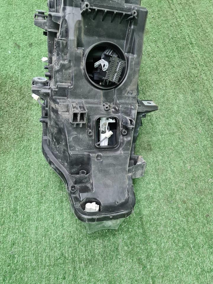 Фара левая BMW 3er F30 (2015-2020) LED